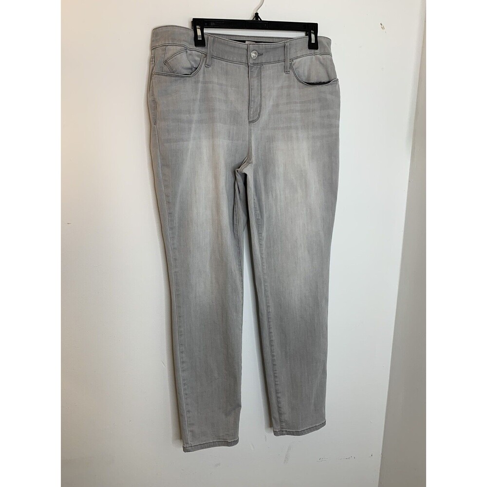 Chico's Womens Jeans Gray Size 2 or US 12R Slim Leg Mid Rise 5-Pocket (09)